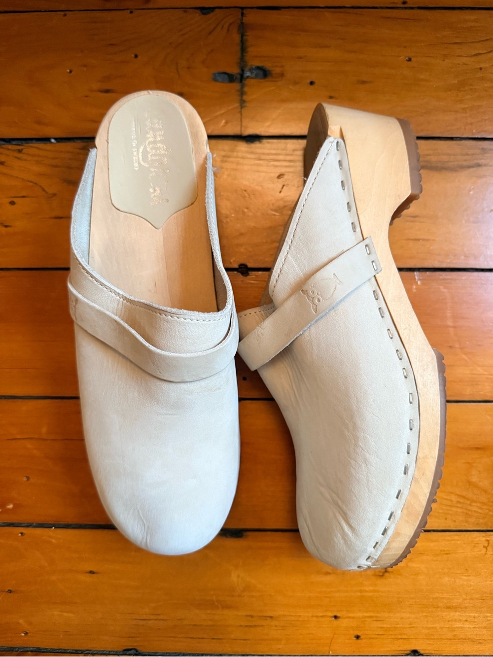 Women's Cream Leather Clog Mules - Slip-On Comfort